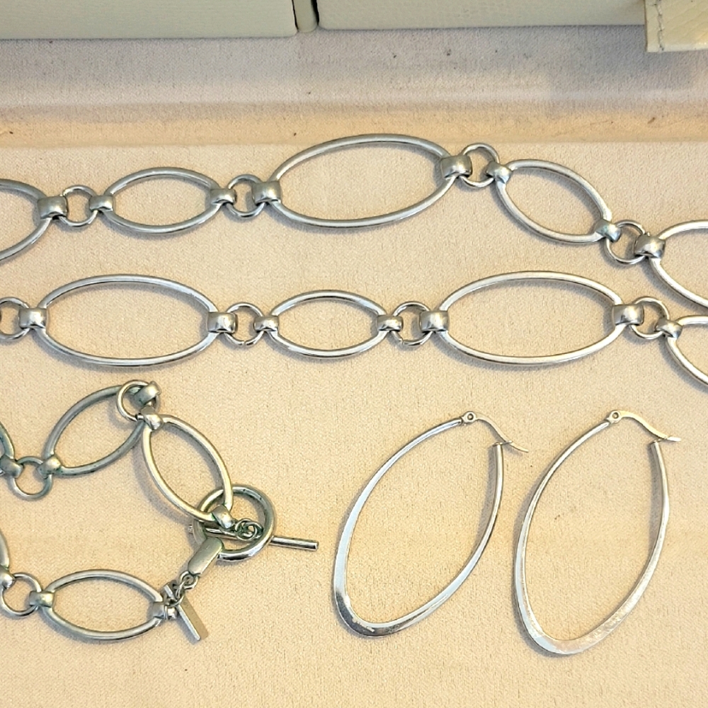 Necklace & Earring Set
